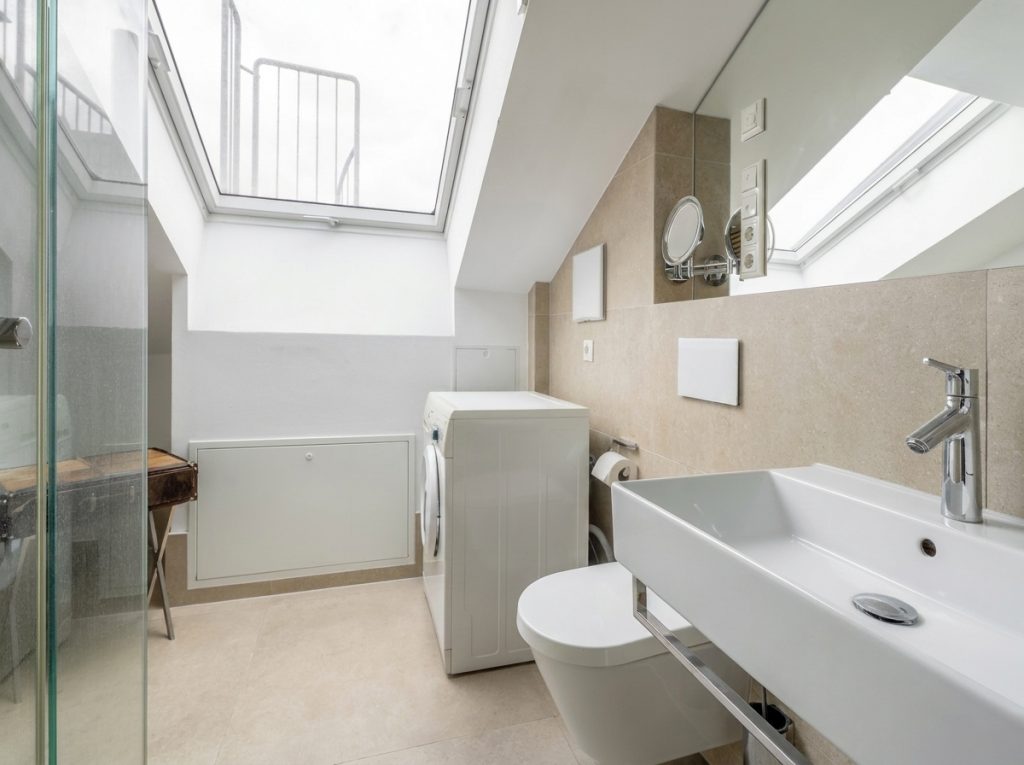 Badezimmer DG