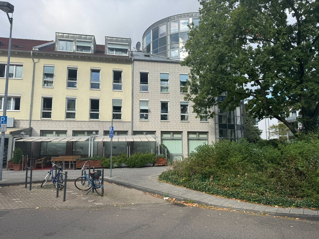Gewerbeeinheiten Erftstadt-Liblar – Außenansicht des Wohn- und Geschäftshauses